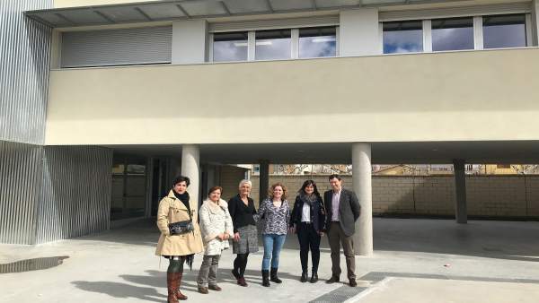 María Solana visita el instituto de Cintruénigo. María Solana visita el instituto de Cintruénigo.