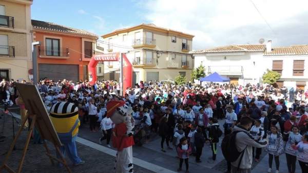 Marcha solidaria contra el cáncer infantil Marcha solidaria contra el cáncer infantil
