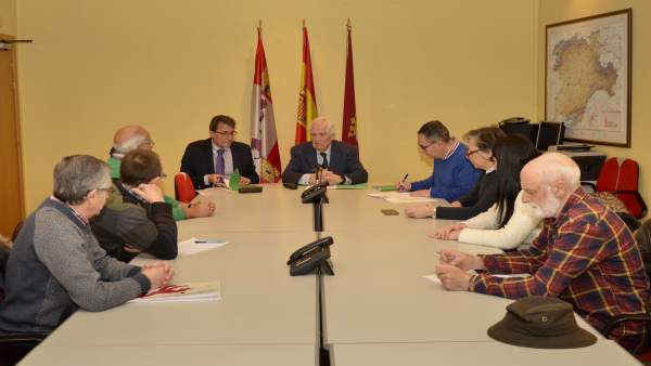 Reunión de la Mesa de Trabajo del Puerto de Pinos. 12 de marzo Reunión de la Mesa de Trabajo del Puerto de Pinos. 12 de marzo