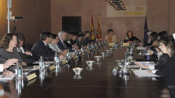 Comisión de Seguimiento del Pacto del Agua de Aragón Comisión de Seguimiento del Pacto del Agua de Aragón