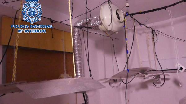 Punto de venta de droga donde hallaron muerta a una mujer en Almería Punto de venta de droga donde hallaron muerta a una mujer en Almería