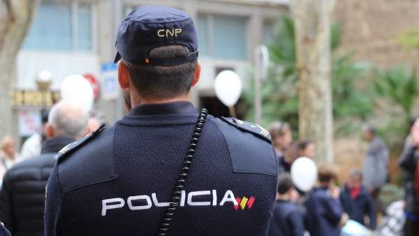 Policía Nacional, agente, recurso Policía Nacional, agente, recurso