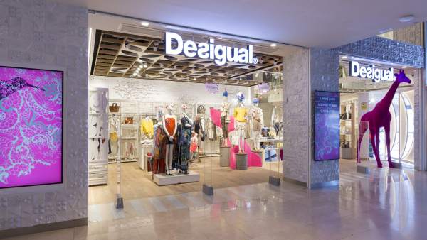 Tienda de Desigual Tienda de Desigual
