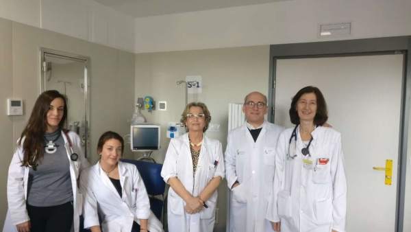 Equipo del Hospital de Cáceres Equipo del Hospital de Cáceres
