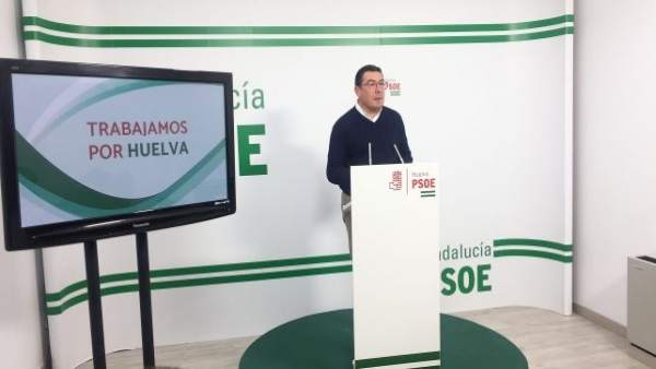 El portavoz de la Ejecutiva Provincial del PSOE de Huelva, Manuel Domínguez. El portavoz de la Ejecutiva Provincial del PSOE de Huelva, Manuel Domínguez.