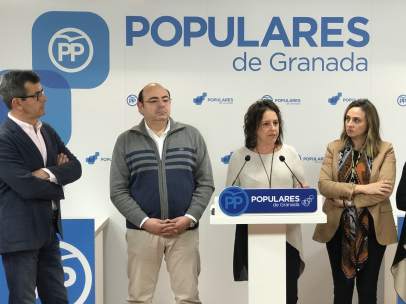 Rueda de prensa en la sede del PP de Granada