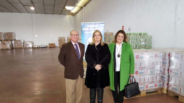 Mooina (c) informa sobre la tercera fase del programa de ayuda alimentaria 2017. Mooina (c) informa sobre la tercera fase del programa de ayuda alimentaria 2017.