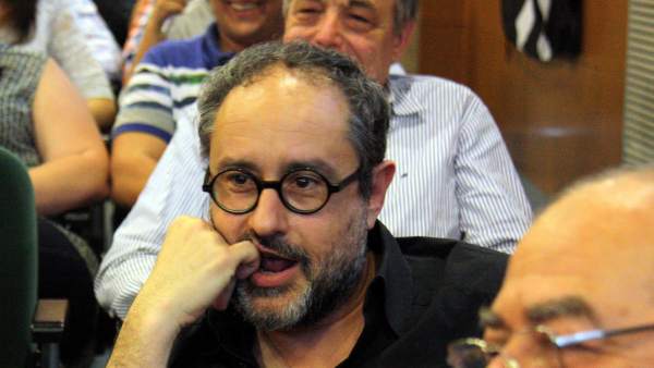 Antonio Baños. Antonio Baños.
