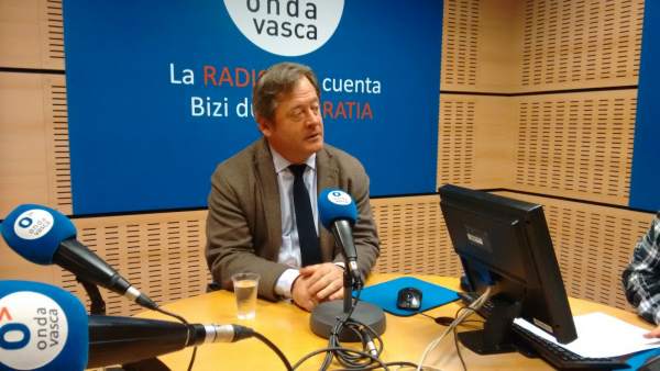Entrevista a Bingen Zupiria en Onda Vasca Entrevista a Bingen Zupiria en Onda Vasca