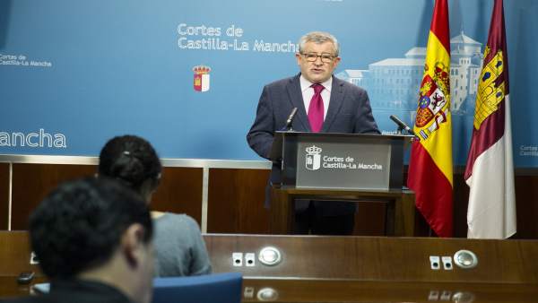 Felpeto en rueda de prensa Felpeto en rueda de prensa