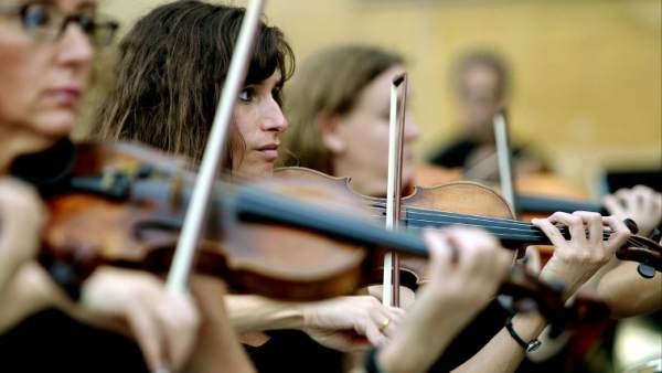 Músicos de una orquesta Músicos de una orquesta