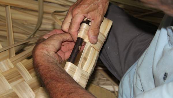 Artesano de cestería Artesano de cestería