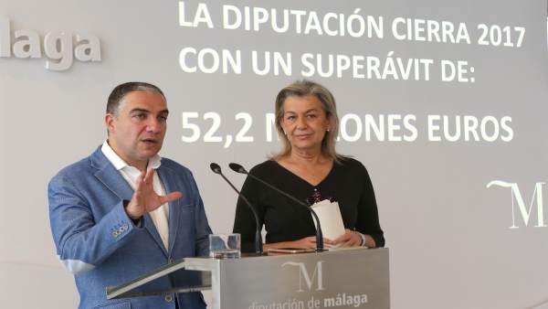 ELías Bendodo presidente de la Diputación con Kika Caracuel superávit 2017 ELías Bendodo presidente de la Diputación con Kika Caracuel superávit 2017