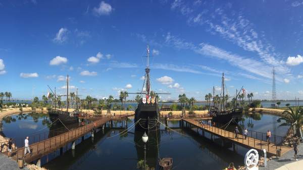Muelle de las Carabelas. Muelle de las Carabelas.