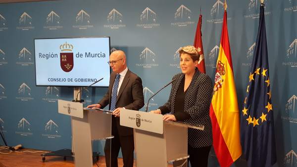 La Portavoz Del Gobierno Regional, Noelia Arroyo, En La Rueda De Prensa La Portavoz Del Gobierno Regional, Noelia Arroyo, En La Rueda De Prensa