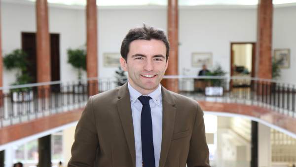 Pedro Casares, concejal del PSOE en el Ayuntamiento de Santander Pedro Casares, concejal del PSOE en el Ayuntamiento de Santander