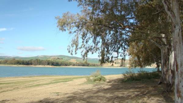 Embalse conde de guadalhorce pantano Embalse conde de guadalhorce pantano