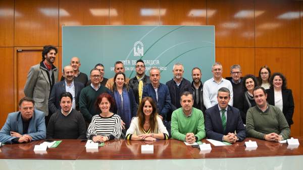 Entrega resoluciones Guadalingo en Cádiz Entrega resoluciones Guadalingo en Cádiz