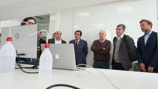 Visita a los laboratorios de Genérita y Biología Marina de la ULL Visita a los laboratorios de Genérita y Biología Marina de la ULL