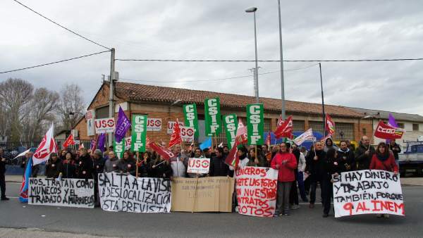 Concentración trabajadores Lispar de Logroño Concentración trabajadores Lispar de Logroño