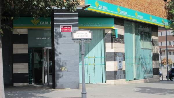 Oficina de la Caja Rural del Sur en Córdoba capital Oficina de la Caja Rural del Sur en Córdoba capital