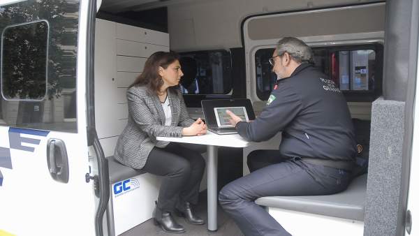 Presentación del nuevo sistema de comunicación de la Policía Local de Granada Presentación del nuevo sistema de comunicación de la Policía Local de Granada