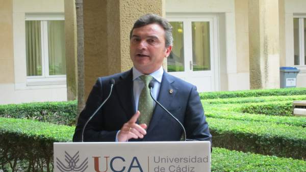 Eduardo González Mazo Eduardo González Mazo