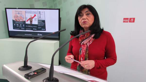 Francisca Medina en su comparecencia sobre las pensiones. Francisca Medina en su comparecencia sobre las pensiones.