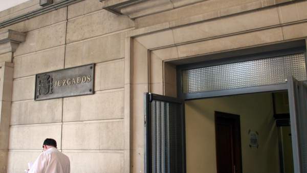 Juzgado de instrucción y de lo penal Juzgado de instrucción y de lo penal