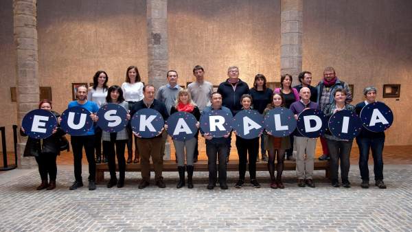 Presentación de 'Euskaraldia, 11 días en euskera' Presentación de 'Euskaraldia, 11 días en euskera'