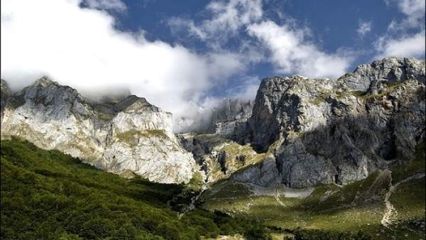 Picos de Europa Picos de Europa