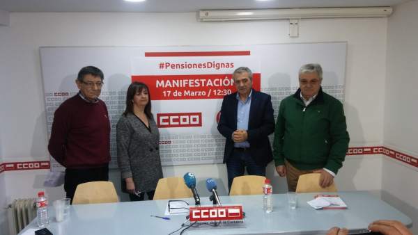 Sindicalistas presentan movilizaciones por las pensiones Sindicalistas presentan movilizaciones por las pensiones