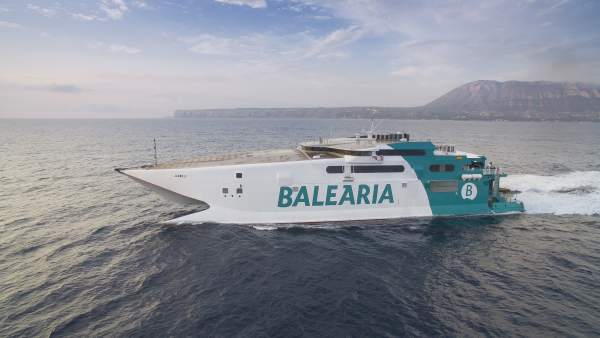 Baleària reprèn aquest estiu l'alta velocitat en la ruta Dénia-Eivissa-Palma amb una travessia de dos hores Baleària reprèn aquest estiu l'alta velocitat en la ruta Dénia-Eivissa-Palma amb una travessia de dos hores