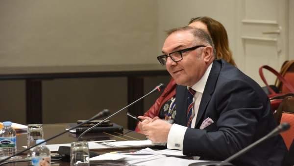 Baltar, en comisión parlamentaria Baltar, en comisión parlamentaria