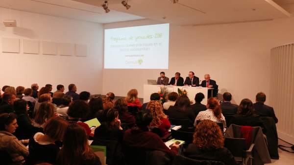 Encuentro sociosanitario organizado por DomusVi en Palma Encuentro sociosanitario organizado por DomusVi en Palma