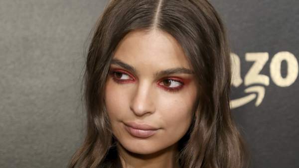 Emily Ratajkowski Emily Ratajkowski