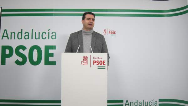 El senador por el PSOE de Huelva, Amaro Huelva. El senador por el PSOE de Huelva, Amaro Huelva.