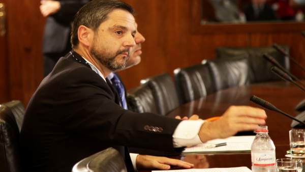 Fernando Mellet comparece en la comisión del caso ERE Fernando Mellet comparece en la comisión del caso ERE