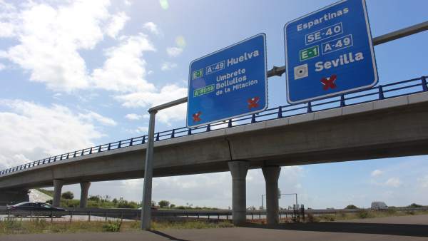 Conexión con la autovía SE-40 Conexión con la autovía SE-40