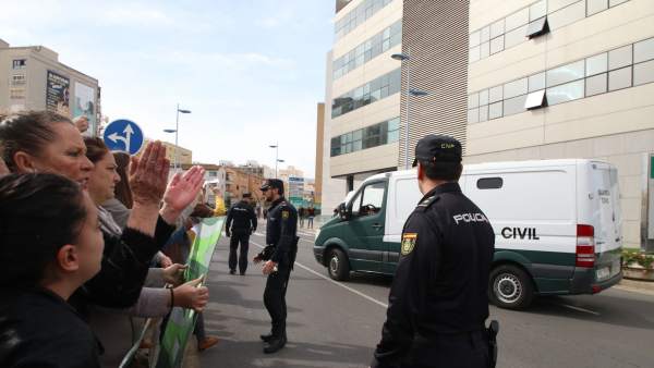 Salida Ana Julia De Juzgados De Almería Salida Ana Julia De Juzgados De Almería