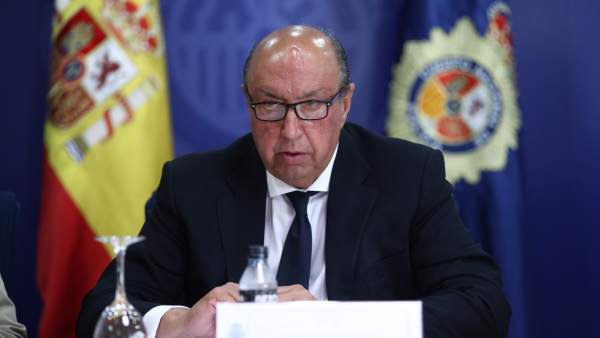 Germán López Iglesias en la presentación del libro Policía Nacional Germán López Iglesias en la presentación del libro Policía Nacional