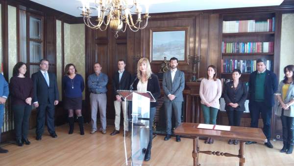 Lectura del manifiesto de compromiso con la memoria histórica Lectura del manifiesto de compromiso con la memoria histórica
