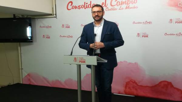 Gutiérrez en rueda de prensa Gutiérrez en rueda de prensa