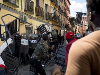 Carga policial en Lavapiés
