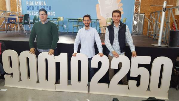 Feremur consigue un teléfono de atención a los estudiantes que sufren acoso Feremur consigue un teléfono de atención a los estudiantes que sufren acoso