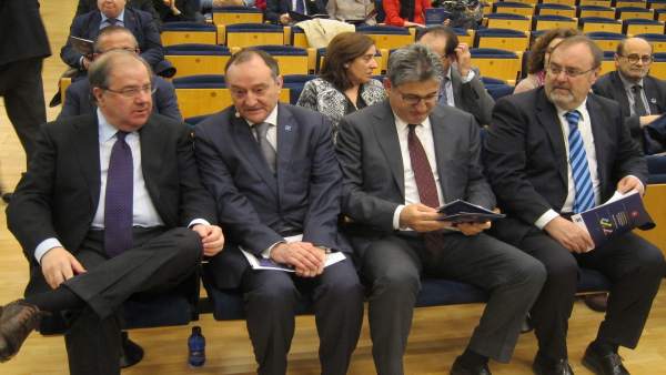 Herrera antes de participar en el acto sobre la UVA. 16/03/2018 Herrera antes de participar en el acto sobre la UVA. 16/03/2018