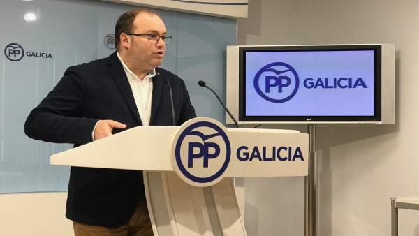 Miguel Tellado, secretario general del PP gallego, en rueda de prensa Miguel Tellado, secretario general del PP gallego, en rueda de prensa