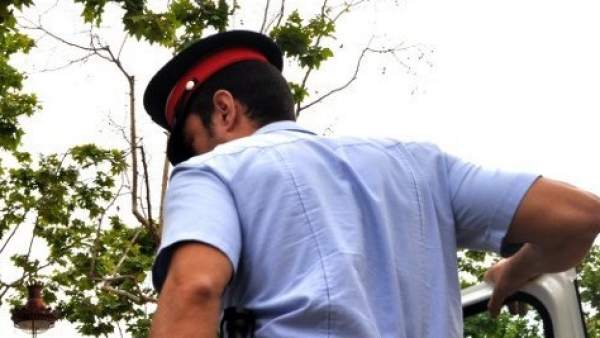 Mossos d'Esquadra. Mossos d'Esquadra.