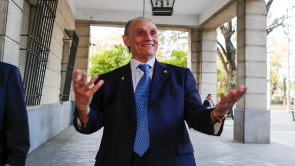 Lopera, a su llegada este martes al juicio sobre la gestión del Betis Lopera, a su llegada este martes al juicio sobre la gestión del Betis