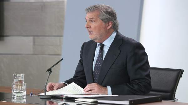 Rueda de prensa de Iñigo Méndez de Vigo tras el Consejo de Ministros Rueda de prensa de Iñigo Méndez de Vigo tras el Consejo de Ministros